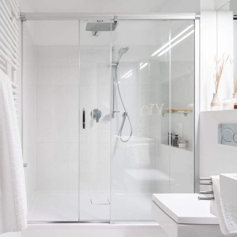 Elegant Shower with Rain Head